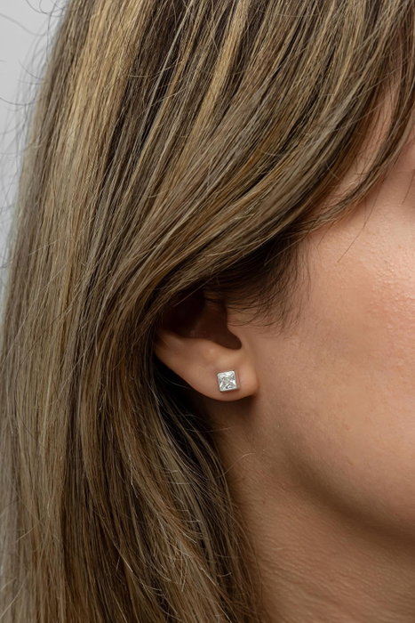 Heliophilia Silver Pendientes de Plata de Ley 925 con Circón Heliophilia Silver Pendientes de Plata de Ley 925 con Circón